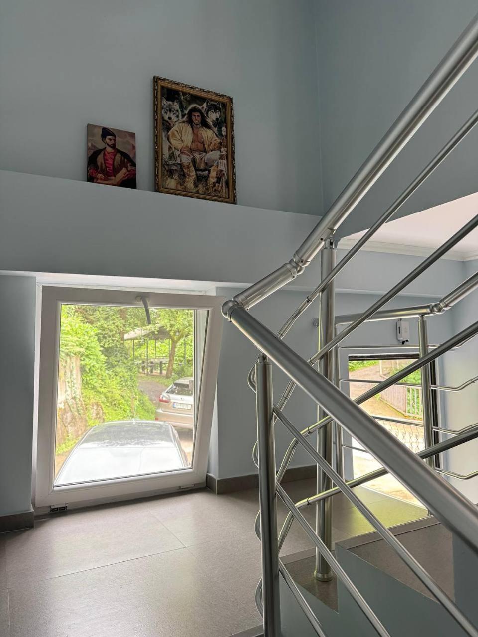 Royal House Villa ควาเรียที ภายนอก รูปภาพ